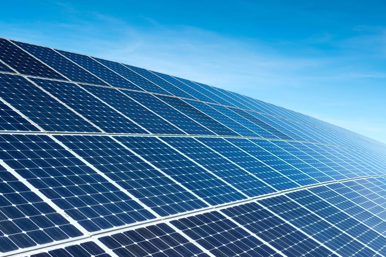TECHNISCHE KABELMANAGEMENTPRODUKTE FÜR DIE SOLARMODULINDUSTRIE